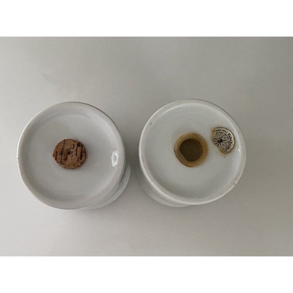 Takashi Ceramic Salt and Pepper Shakers‎ Orange Flowers - Picture 4 of 16